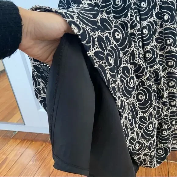 Eliza J Black & White Floral Embroidered Print Dress Size 10 - Picture 6 of 7